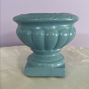 Elegant Blue Decorative Vase-planter